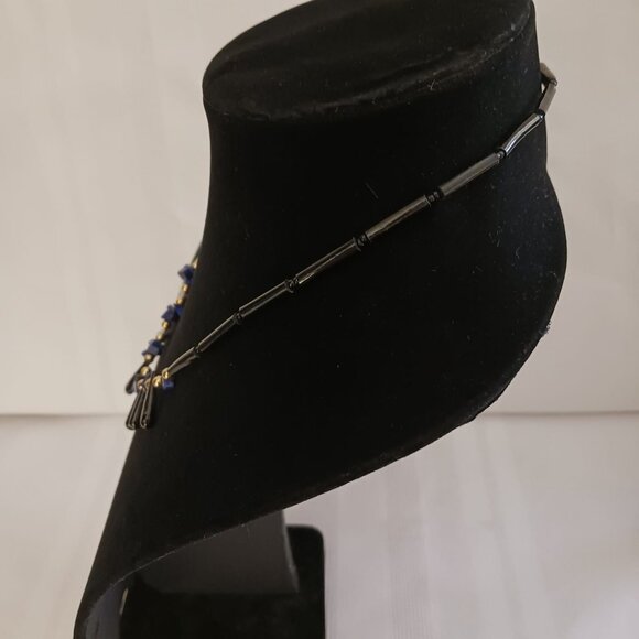 Beaded Necklace, Bracelet and Earrings Set - Picture 5 of 10